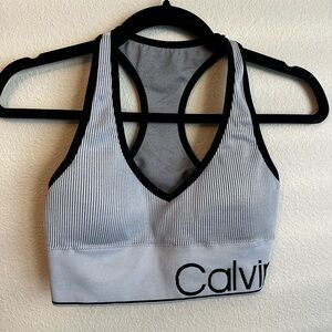 Calvin Klein Women's Pinstripe Sports Bra - Black and White